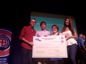 Los estudiantes pioneros Marlene Medina, Cristian Rodríguez y Joseph Santaella del programa de Comunicaciones arrasaron con el primer lugar de la competencia Vídeos Educación Financiera 2013.  El vídeo “Haz que valga” contó con el favor del jurado al imponerse a sobre 30 equipos de las diversas universidades que participaron.