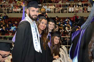 Por primera vez en la historia de la PUCPR, y con mucho orgullo, se graduó la primera clase de la Escuela de Arquitectura después de 5 años de intenso trabajo. 