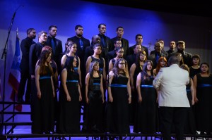 El Coro de la PUCPR, dirigido por el Prof. Rubén Colón Tarrats, formó parte del Festival.