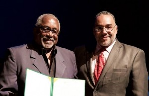 El profesor Rubén Colón se ha destacado en el campo de la música en Puerto Rico y Estados Unidos.