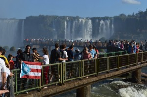 Emmanuel Cintrón, estudiante de Ciencias Políticas e Historia compartirá sus experiencias vividas en Brasil.