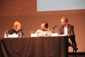 La Dra. Caridad E. Alvarez Suárez, especialista en literatura caribeña y directora del Congreso Internacional de Mística de la PUCPR, presentó ante el Congreso la ponencia Me vestiste de Ti mismo: la figura de la luz sobre luz de Luce López-Baralt.