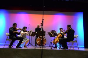 Durante doce días, treinta y siete músicos y siete profesores fueron los protagonistas del Primer Campamento de Cuerdas de Verano que por primera vez se celebra en el sur de la Isla.