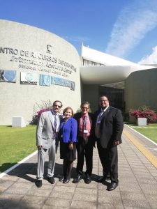 Este panel incluyó también la participación de dos profesionales de la Universidad de Costa Rica.